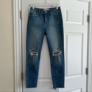 Distressed Skinny Jean